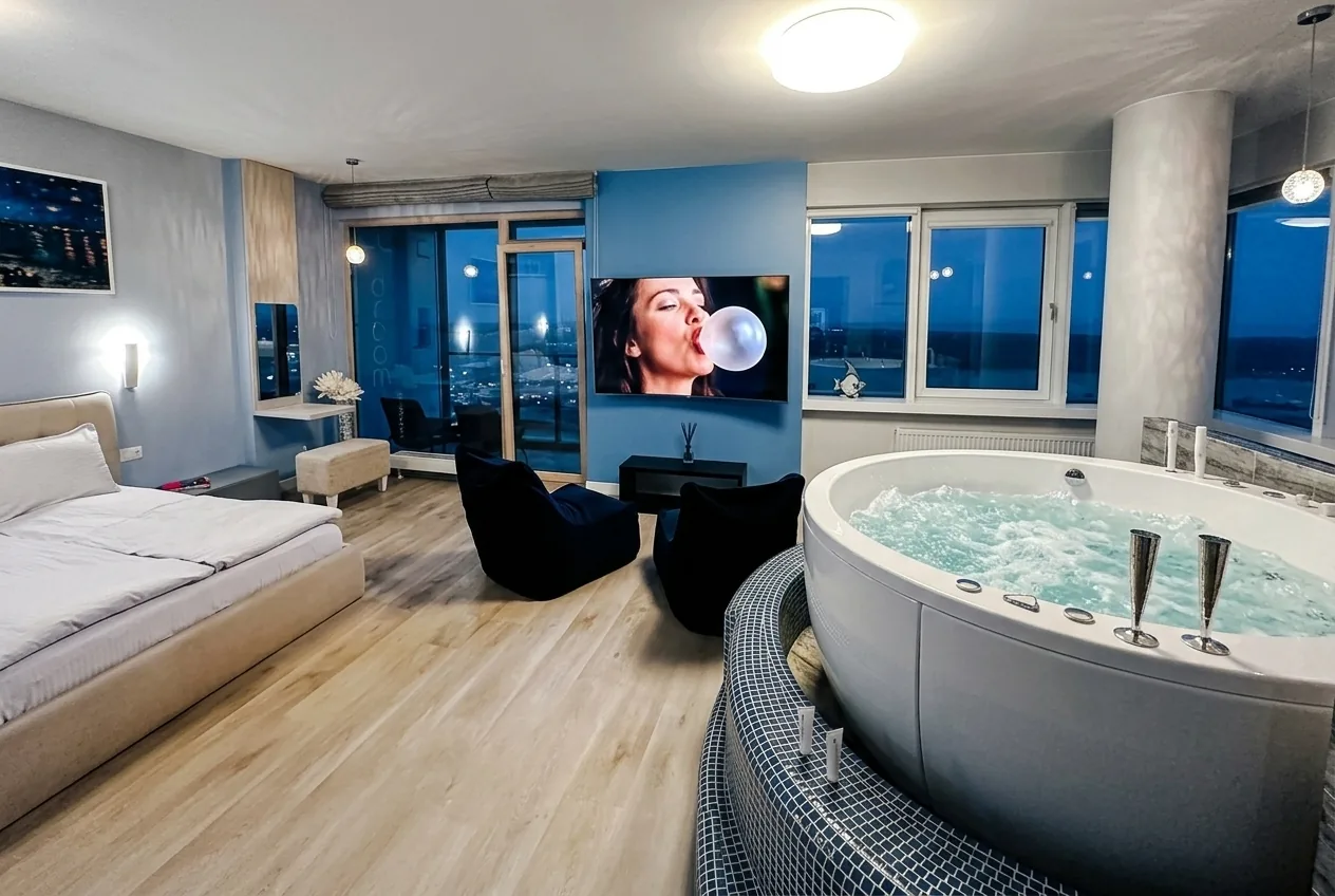 Sky Lux Apartamentai - DREAM, jacuzzi, sauna, panorarminsi klaipedos vaizdas