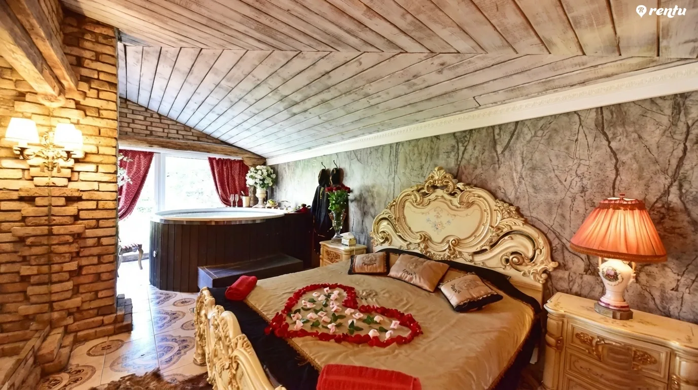 Host Apartament 4-Išskirtinis butas su pirtim ir jacuzzi