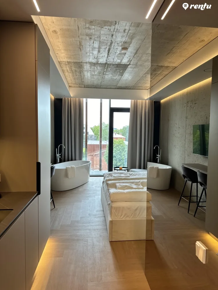Luxury Honey Moon 111
