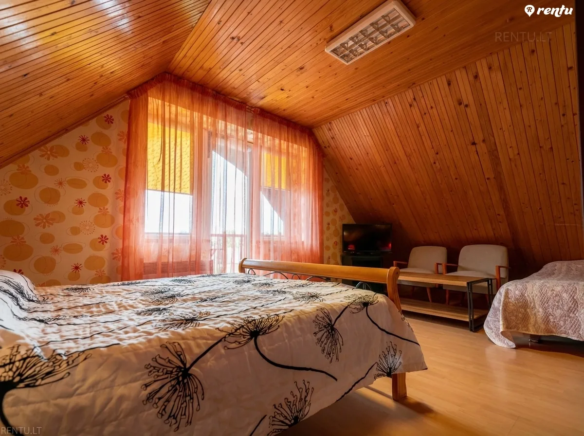 Mansardinis apartamentas su balkonu