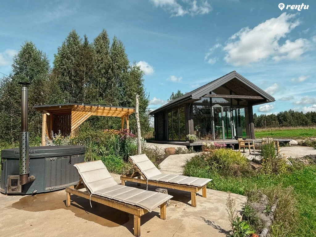 Medeinos klėtis - Spa poilsis su jacuzzi / Dykros Etno Resort