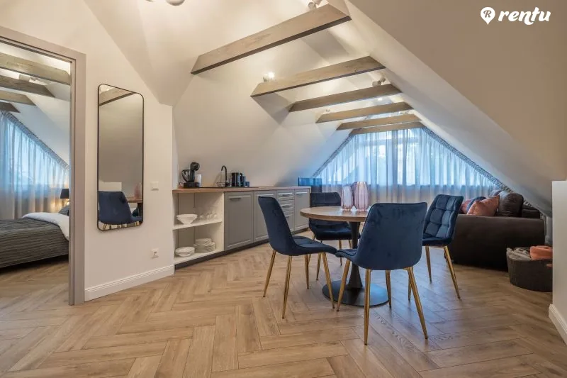 Smėlynas Boutique & SPA, apartamentas №6 – poilsis su balkonu ir SPA